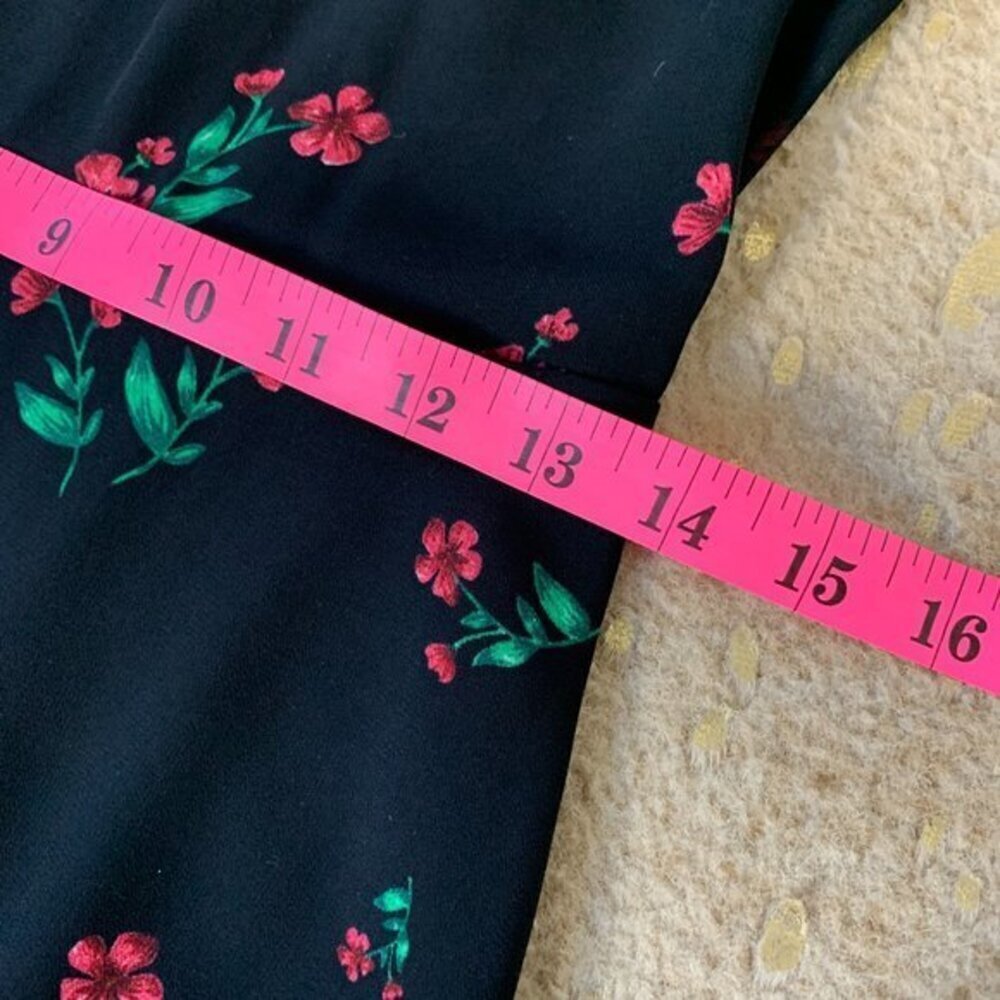 Express Tiered Floral Floor Length Dress - Picture 8 of 11